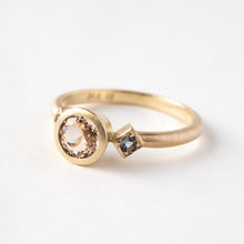 Load image into Gallery viewer, Sapphire Ring