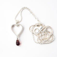 Load image into Gallery viewer, Garnet Heart Necklace