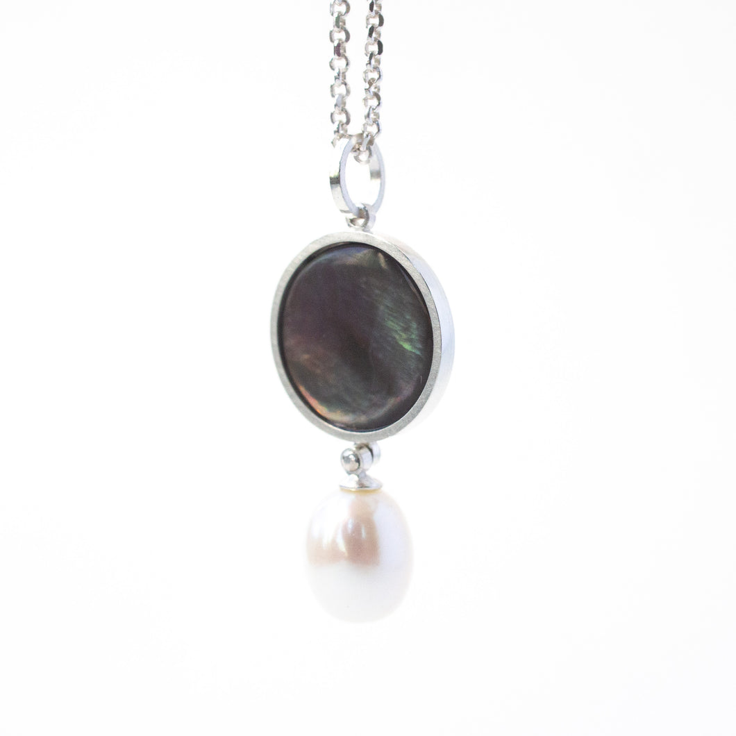 Mother of Pearl Drop Pendant