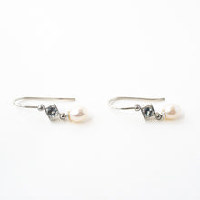 Load image into Gallery viewer, Grey Spinel and Pearl Drop Earrings