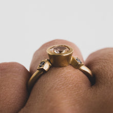 Load image into Gallery viewer, Sapphire Ring