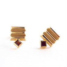 Load image into Gallery viewer, Triple Bevelled Garnet Earrings