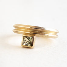 Load image into Gallery viewer, Double Bevelled Sapphire Ring