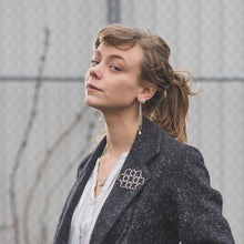 Load image into Gallery viewer, Long Pearl Dangly Earrings